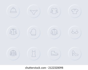 iconos vectoriales grises de ropa en botones de goma redondos. conjunto de iconos de ropa para web, aplicaciones móviles, diseño ui y poligrafía de negocio de promoción