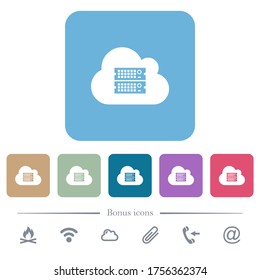 Los servidores en la nube tienen iconos planos blancos en los fondos cuadrados redondeados de color. 6 iconos de bonificación incluidos