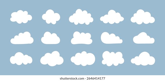 Nuvens no céu azul. Branco inchado, macio, cumulus nuvens no fundo azul. Formas turvas. Modelo de elementos meteorológicos. Paisagem em nuvem de objetos.