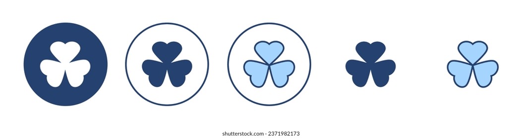 Clover icon vector. clover sign and symbol. four leaf clover icon.