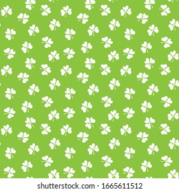 Clover leaf seamless pattern, hand drawn doodle vector illustration. St Patricks Day symbol, Irish lucky shamrock background.