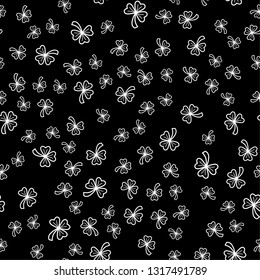 Clover leaf seamless pattern. Vector illustration.
