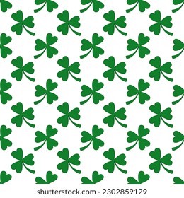Clover leaves seamless pattern isolated on white background.