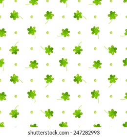 Clover pattern. Vector watercolor seamless background. Green hand painted leaves for St Patrick's day