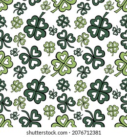 Clover seamless pattern. St. Patrick's Day hand-drawn spring background. Vector illustration.