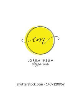 CM Initial beauty monogram logo vector