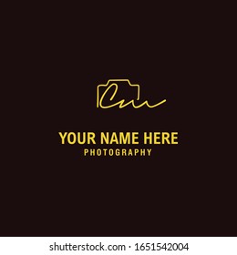 Cm Initial Signature Photography Logo