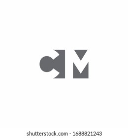 Monograma del logotipo del CM con una plantilla de diseño de estilo de espacio negativo aislada en fondo blanco