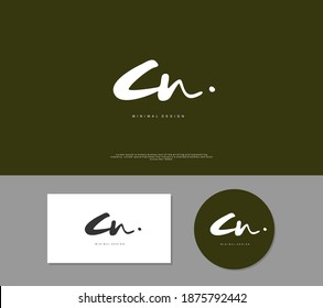 CN Erstmalige Handschrift oder handgeschriebenes Logo für Identität. Logo mit Unterschrift und handgezeichnet.