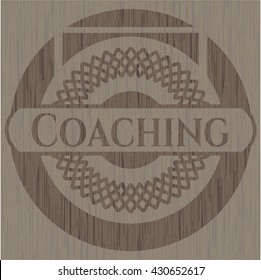 Insignia de entrenamiento con fondo de madera