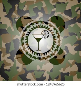 cocktail glass icon on camo pattern