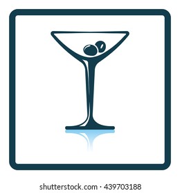 Cocktail glass icon. Shadow reflection design. Vector illustration.