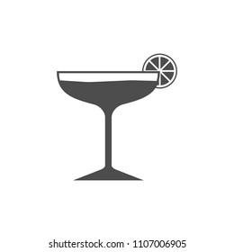 Cocktail glass icon. Summer drinks sign. Goblet symbol. Vector illustration. Flat design.