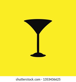 cocktail glass icon vector