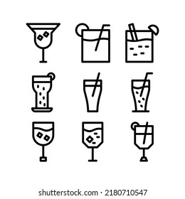 cocktail icon or logo isolated sign symbol vector illustration - Collection of high quality black style vector icons
