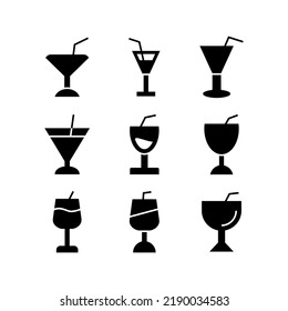 cocktail icon or logo isolated sign symbol vector illustration - Collection of high quality black style vector icons
