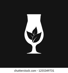Cocktail icon vector, pictogram isolated on background. Symbol, logo illustration.