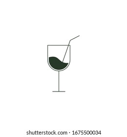 cocktail Icon vector sign isolated for graphic and web design. cocktail symbol template color editable on white background.