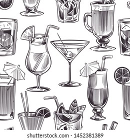 Cocktail seamless pattern. Hand drawn cocktails and alcohols drink with different wineglasses, bar menu. Vector vintage texture illustration with ice cubes and lime soda