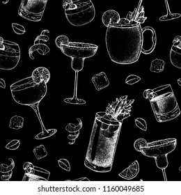 Cocktails hand drawn seamless pattern. Vector illustration. Alcoholic cocktails sketch set. Engraved style. Design template for bar.