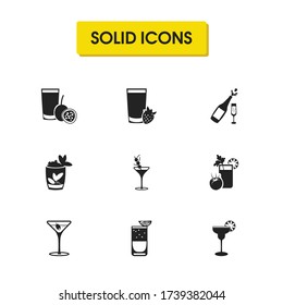 Cocktails icons set with alcohol, champagne and passion fruit juice elements. Set of cocktails icons and margarita concept. Editable vector elements for logo app UI design.