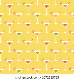 Cocktails and limes, Seamless pattern with summer cocktails, flat design
