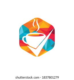 Diseño del logotipo vectorial Coffee Check. Café con marca de verificación.