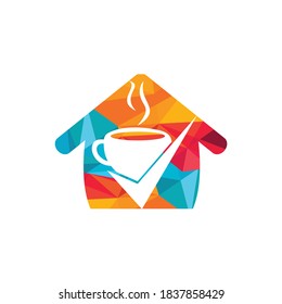 Diseño del logotipo vectorial Coffee Check. Café con marca de verificación.
