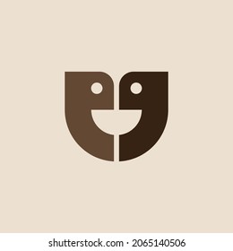 Logo de la taza de café y de la conversación