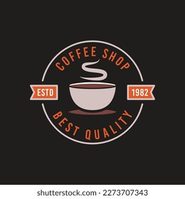 Plantilla vectorial con logotipo de café. Diseño del Café Badge para cafetería, restaurante, cafetería. Gráficos de emblema de material aislados en fondo oscuro