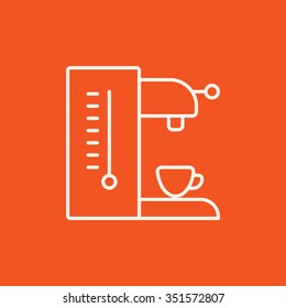Kaffeemaschine für Web-, Mobil- und Infografiken. Vektorweißes Symbol einzeln auf rotem Hintergrund.