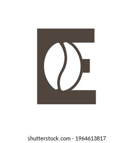 Logo de Coffee Shop. Letra E con icono de café en el espacio negativo dentro. Plantilla de diseño de vector