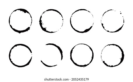 Coffee stain ring set. Vector illustration. Drink stain stamp with round shape and splash element. Coffee cup bottom circle effect.