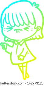 dibujo en línea de gradiente frío de una fastidiada niña de dibujos animados haciendo acusación