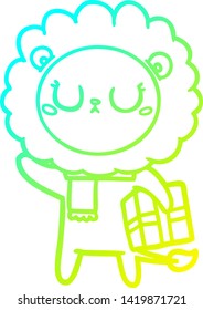 dibujo de línea de degradado frío de un león de caricatura con regalo de navidad