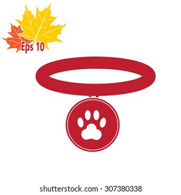 Collar with paw sign