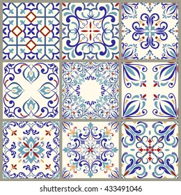 Colección de 9 baldosas de cerámica de estilo turco