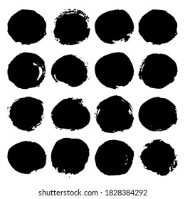Sammlung von schwarzen farbigen Kreise, Flecken. Pinselstriche einzeln auf weißem Hintergrund. Vektorgrafik.