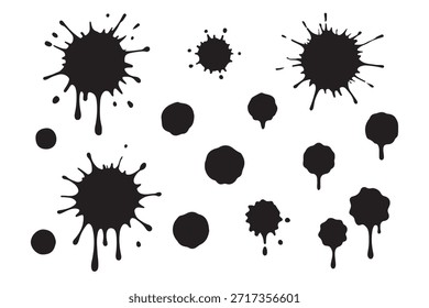 Colección de salpicaduras de tinta negra y goteos creando Elementos abstractos grunge sobre fondo blanco