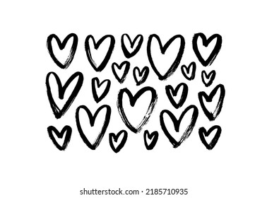 Colección de corazones de garabatos negros. Símbolos de amor de grunge dibujados a mano. Iconos negros simples aislados en fondo blanco. Corazones pintados con pincel. Símbolos simples de moda para el día de San Valentín