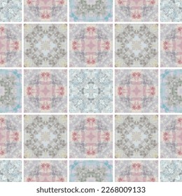 Colección de baldosas de cerámica en colores retro. Un conjunto de patrones cuadrados de estilo étnico. Patrón ininterrumpido del boho étnico. Ornamento tradicional. Motivo popular. Relación textil.