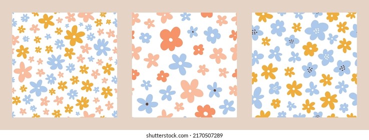 Colección de adorables patrones sin costura con flores primaverales. Ilustración vectorial en estilo plano dibujado a mano. Perfecto para imprimir, decoraciones, papel pintado, papel envolvente, tarjetas. Sencillos antecedentes botánicos.