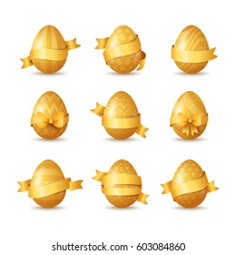 Colección de huevos dorados de Pascua con cinta