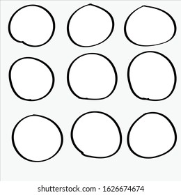 Coleção de balões de fala desenhados à mão e balões de diálogo.
