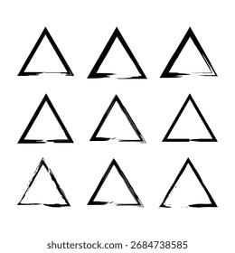 Coleção de nove formas triangulares angustiadas. Cada símbolo apresenta uma textura de pincelada áspera e pintada ao longo de suas bordas, oferecendo uma estética artística artesanal.