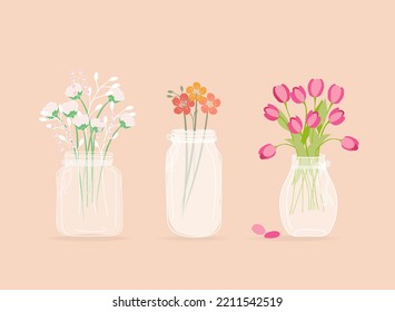 Sammlung von wilden und blühenden Blumen in Vasen und Flaschen einzeln auf weißem Hintergrund. Bündel von Bouquets in Glasvasen. Illustrationsvase mit Blume. Flache Vektorgrafik.