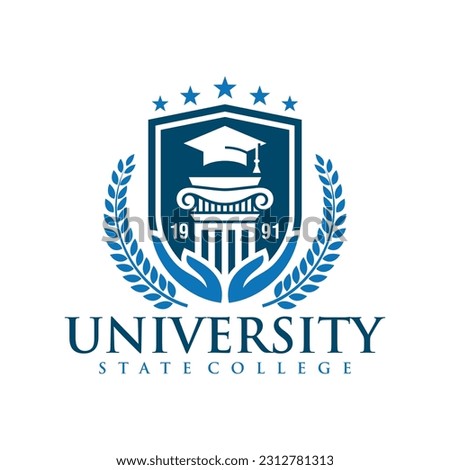 College logo design template. Vector illustration . University College Logo Badges Emblems Signs Stock Vector . College Campus Logo .