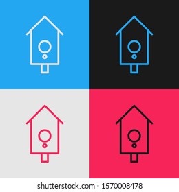 Color line Retro wall watch icon isolated on color background. Cuckoo clock sign. Antique pendulum clock. Vintage style drawing. Vector Illustration
