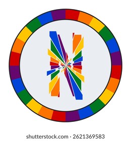 Letra maiúscula N colorida sobre plano de fundo branco com desenho de círculo de fragmento arco-íris, fechada em uma moldura preta