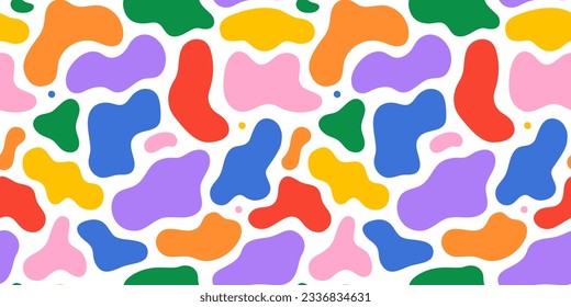 Colorful abstract organic shape print seamless pattern illustration in retro style. Trendy primary color background with creative drawing.